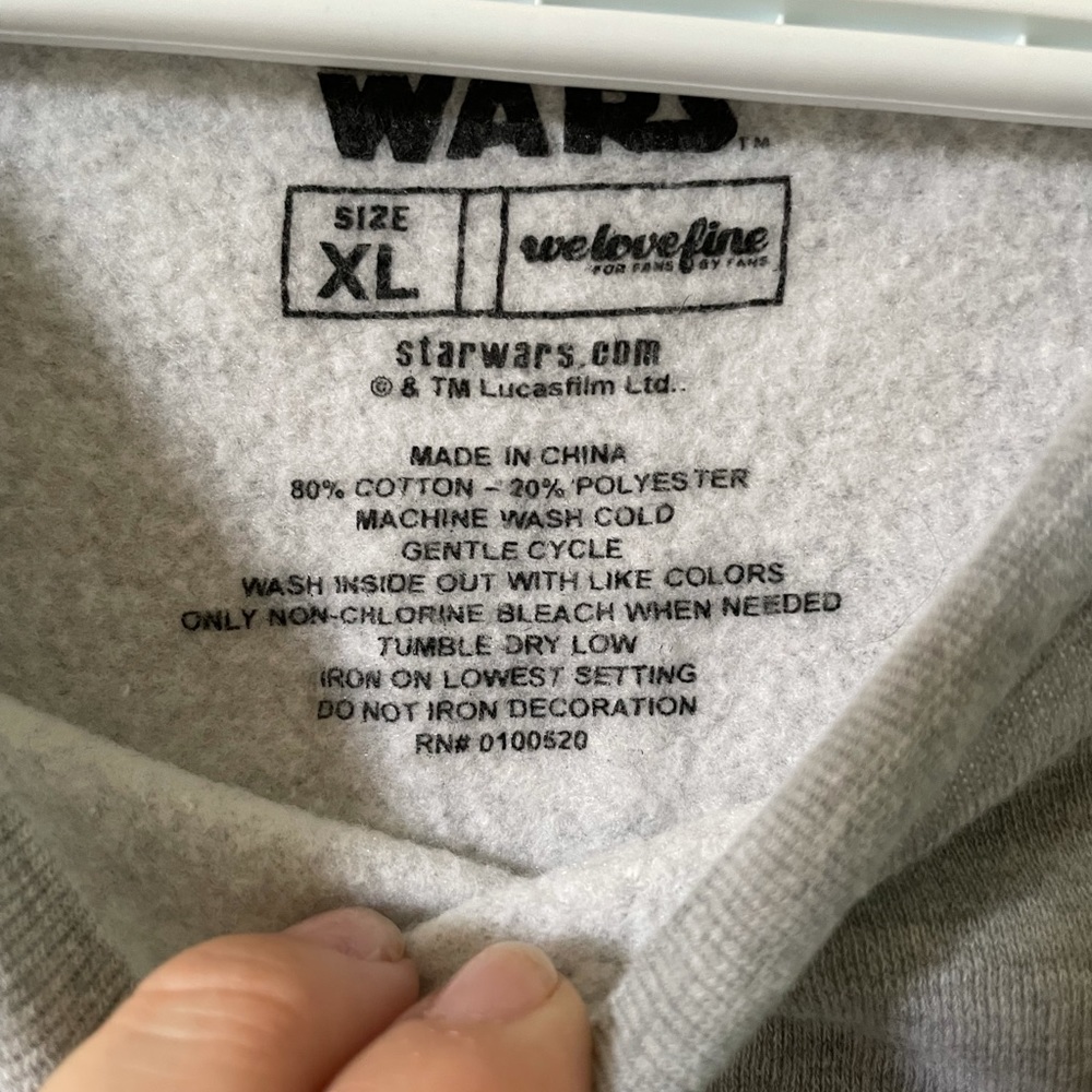 Star Wars sweater - Picture 3 of 4